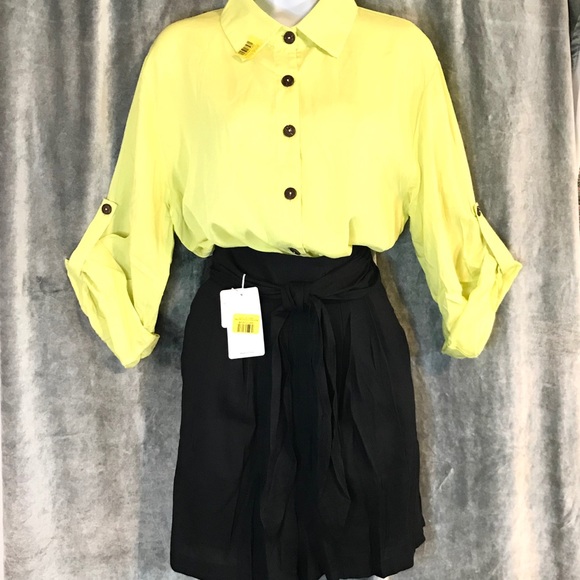 Women’s Yellow Button Down Pocket Blouse - XL - Picture 10 of 10